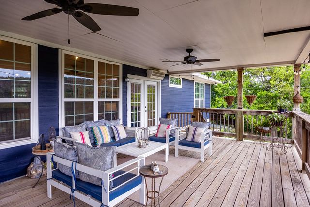 201 Cedar Cliff Loop, Hunt, TX 78024