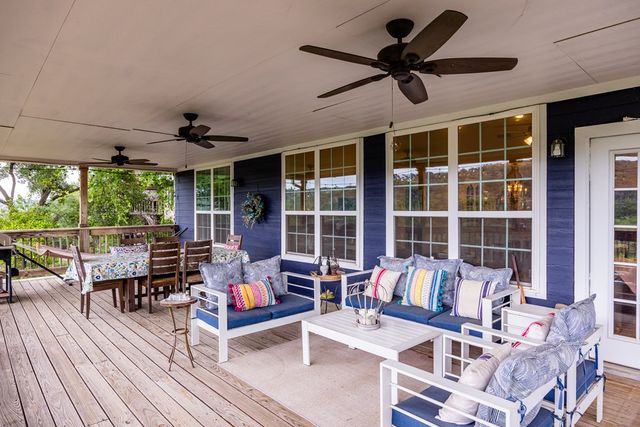 201 Cedar Cliff Loop, Hunt, TX 78024