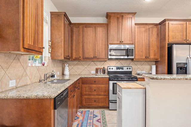 201 Cedar Cliff Loop, Hunt, TX 78024