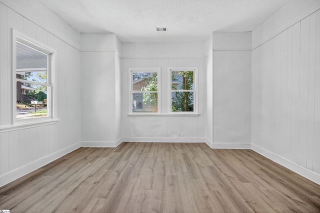 5 Texas Street, Honea Path, SC 29654