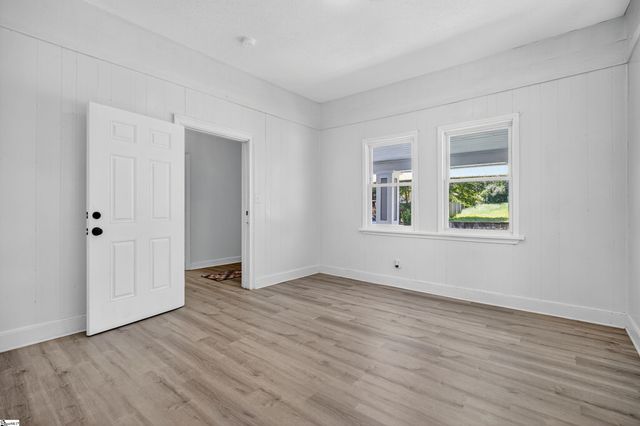 5 Texas Street, Honea Path, SC 29654