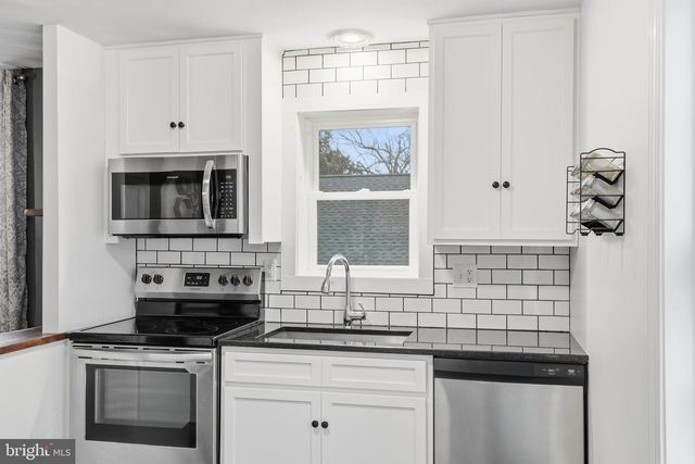 168 ELIZABETH ST, Millersville, PA 17551