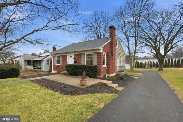 168 ELIZABETH ST, Millersville, PA 17551