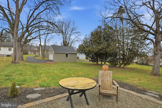 168 ELIZABETH ST, Millersville, PA 17551