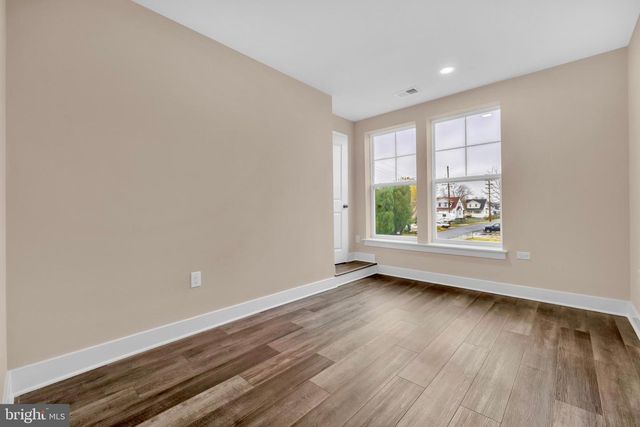 2801 MCCOMAS AVE, Baltimore, MD 21222