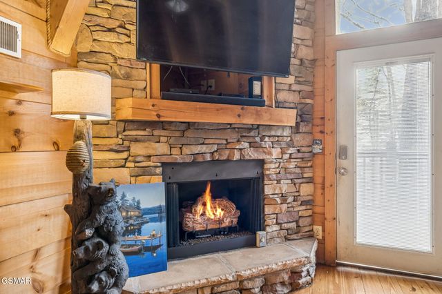 1235 N Baden Drive, Gatlinburg, TN 37738