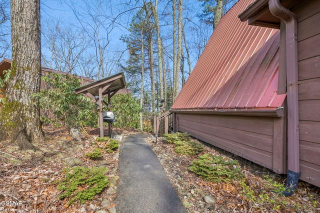 1235 N Baden Drive, Gatlinburg, TN 37738