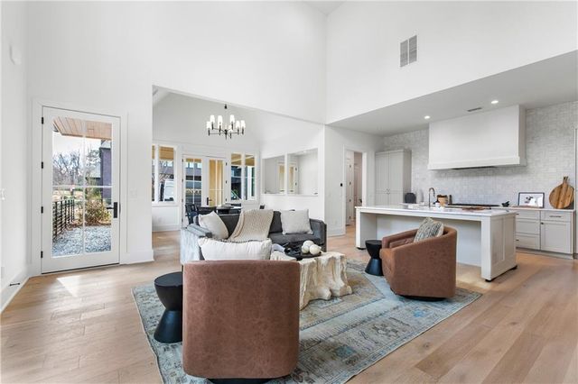 100 Carlyle Lane, Fayetteville, GA 30214