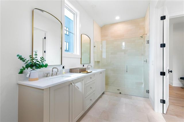 100 Carlyle Lane, Fayetteville, GA 30214