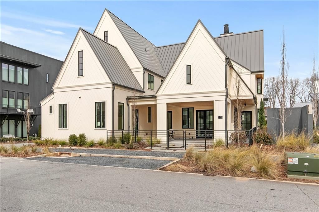 100 Carlyle Lane, Fayetteville, GA 30214