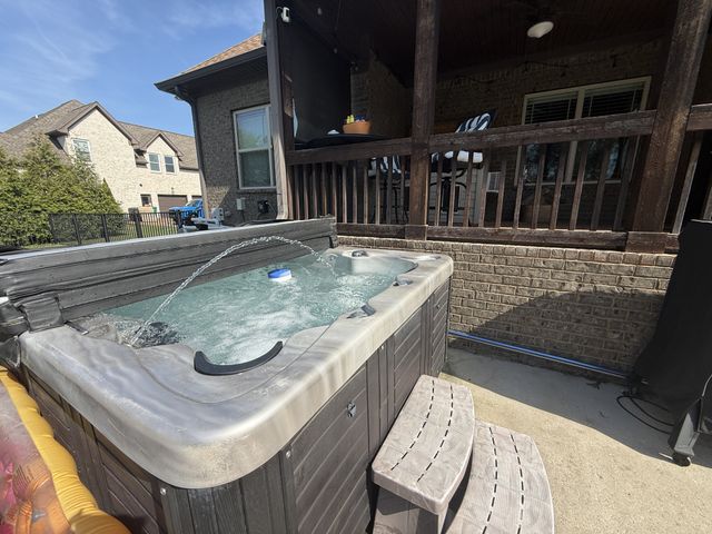 450 Cobblestone Way, Mount Juliet, TN 37122