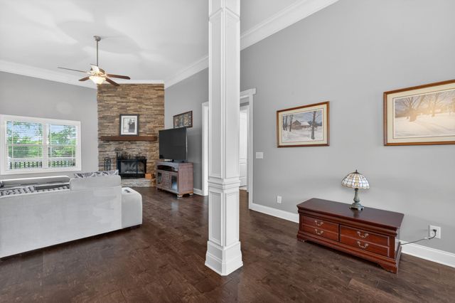 450 Cobblestone Way, Mount Juliet, TN 37122