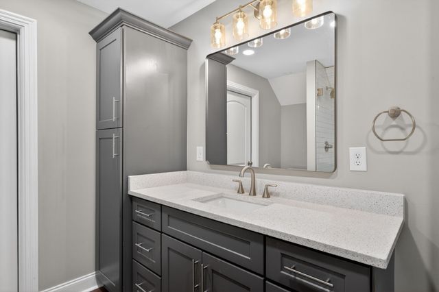 450 Cobblestone Way, Mount Juliet, TN 37122