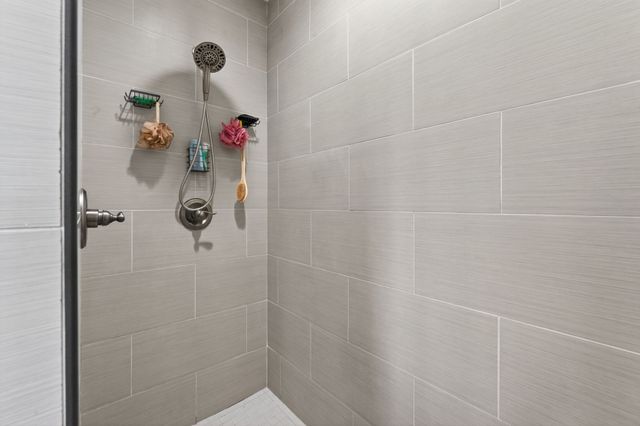 450 Cobblestone Way, Mount Juliet, TN 37122