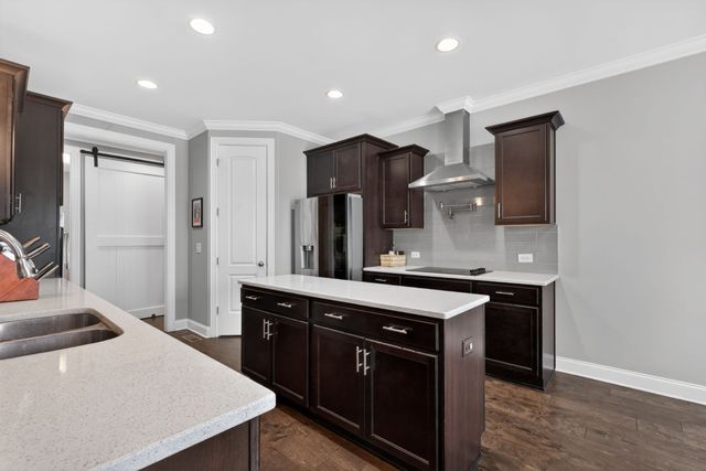 450 Cobblestone Way, Mount Juliet, TN 37122