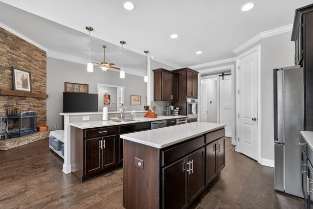 450 Cobblestone Way, Mount Juliet, TN 37122