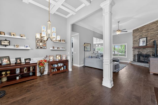 450 Cobblestone Way, Mount Juliet, TN 37122
