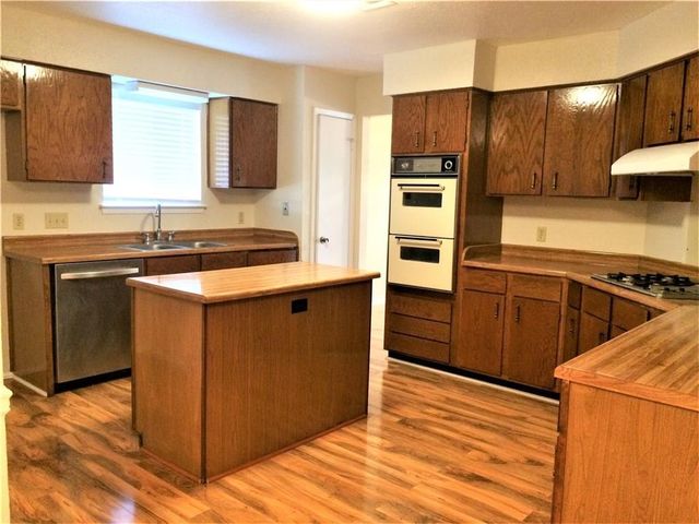 11418 Powder Mill TRL, Austin, TX 78750