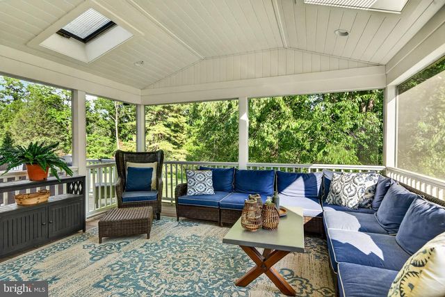 916 BRIDLE LN, West Chester, PA 19382