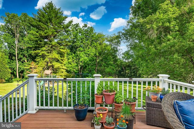 916 BRIDLE LN, West Chester, PA 19382