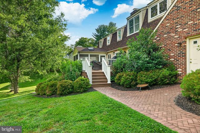 916 BRIDLE LN, West Chester, PA 19382