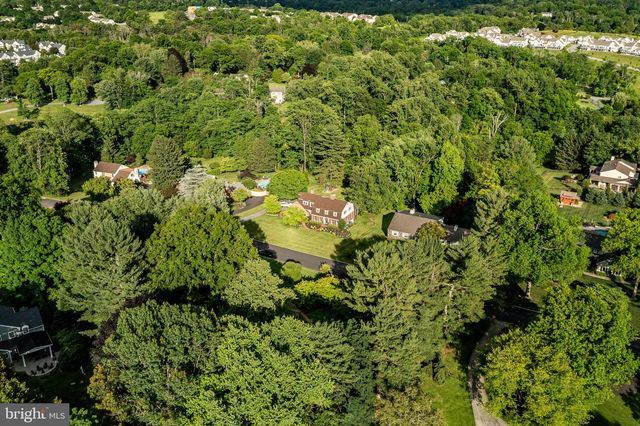 916 BRIDLE LN, West Chester, PA 19382