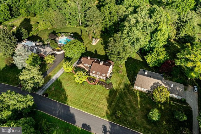 916 BRIDLE LN, West Chester, PA 19382