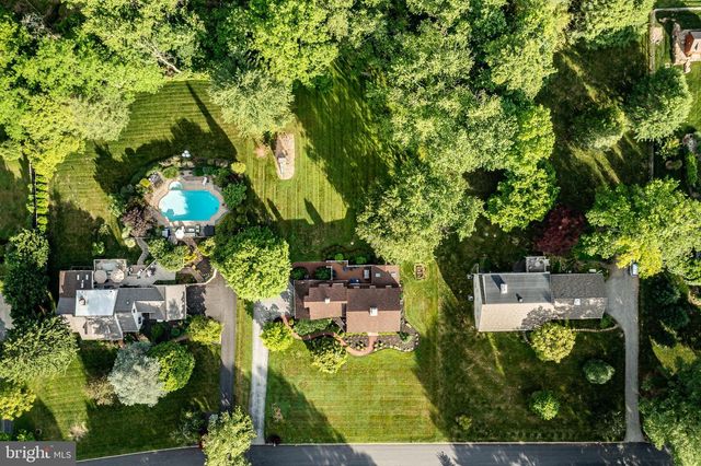 916 BRIDLE LN, West Chester, PA 19382
