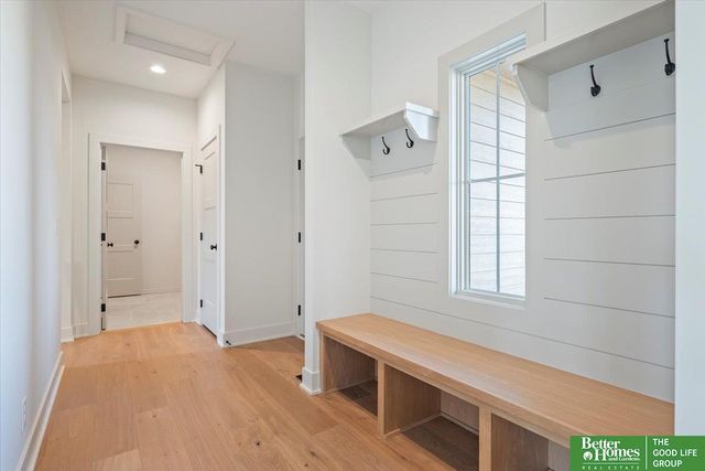 3510 S 219th Avenue, Omaha, NE 68022