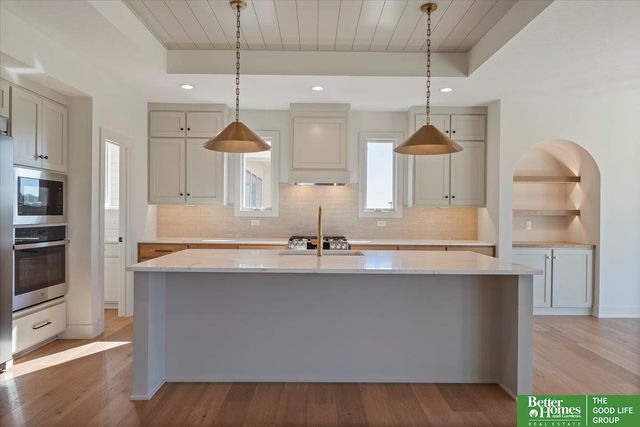 3510 S 219th Avenue, Omaha, NE 68022