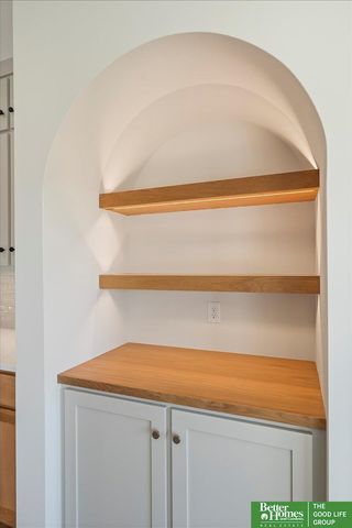 3510 S 219th Avenue, Omaha, NE 68022