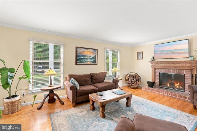 264 BEACHVIEW AVE, Manahawkin, NJ 08050
