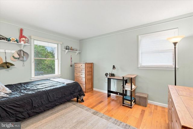 264 BEACHVIEW AVE, Manahawkin, NJ 08050