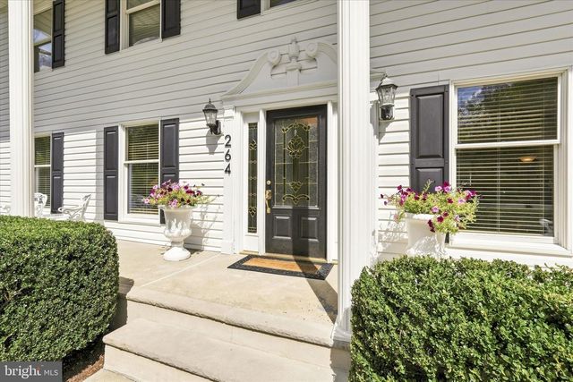 264 BEACHVIEW AVE, Manahawkin, NJ 08050
