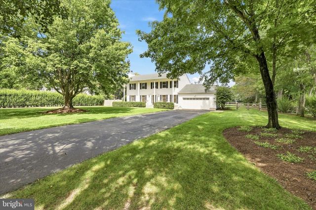 264 BEACHVIEW AVE, Manahawkin, NJ 08050