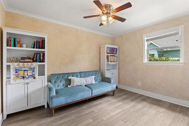 2120 MURDOCK BOULEVARD, Orlando, FL 32817