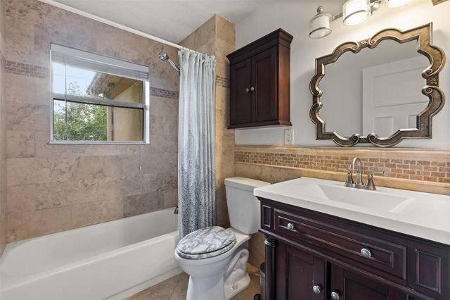 2120 MURDOCK BOULEVARD, Orlando, FL 32817