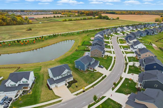 16755 Ayshire Drive, Fishers, IN 46037