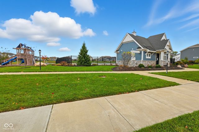 16755 Ayshire Drive, Fishers, IN 46037