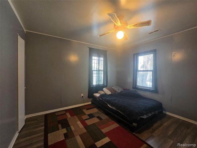 6118 Harrison Street, Garden City, MI 48135