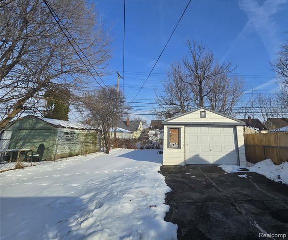 6118 Harrison Street, Garden City, MI 48135