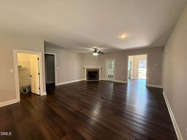 120 Cricket Hill Way, Benson, NC 27504