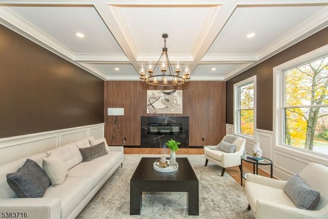 16 Dougal Ave, Livingston Twp., NJ 07039