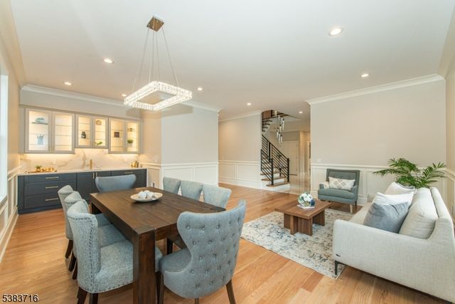 16 Dougal Ave, Livingston Twp., NJ 07039