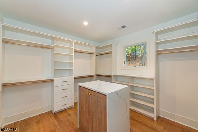 16 Dougal Ave, Livingston Twp., NJ 07039