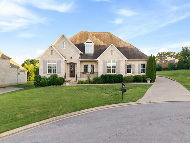 4011 Pinwheel Ct, Arrington, TN 37014