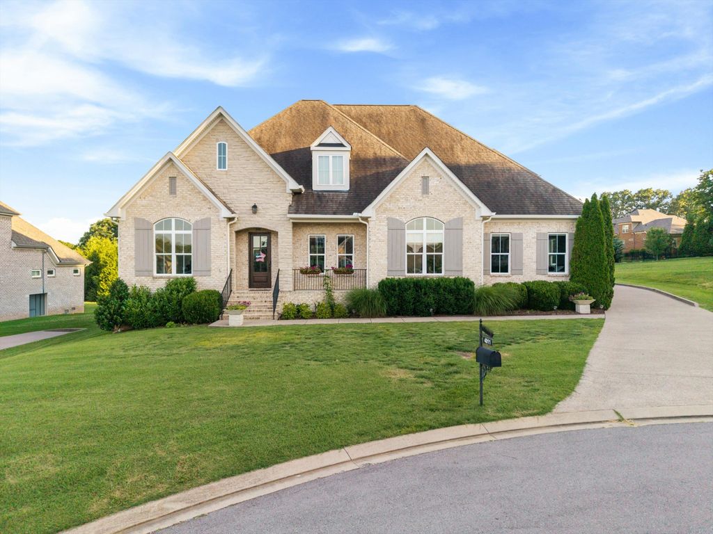 4011 Pinwheel Ct, Arrington, TN 37014