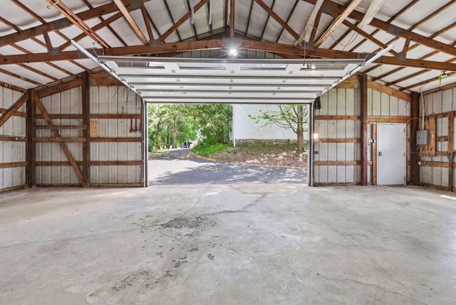 237 Rose Hill Avenue, Versailles, KY 40383