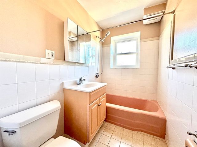 43 Kimball Ave 5, Revere, MA 02151