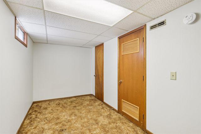 326 NE 6th Street, Ankeny, IA 50021